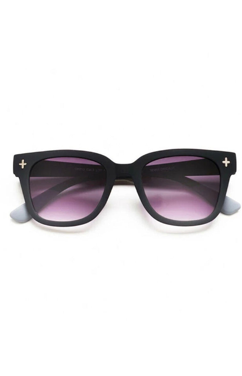 Okkia Giovanni Sunglasses - Black and Grey