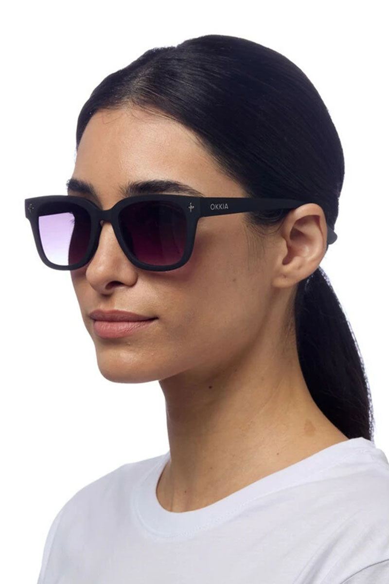 Okkia Giovanni Sunglasses - Black and Grey
