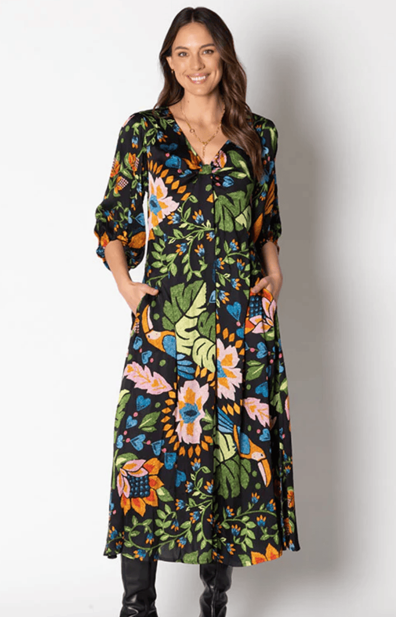 Lula Soul Gijon Twist Midi Dress.