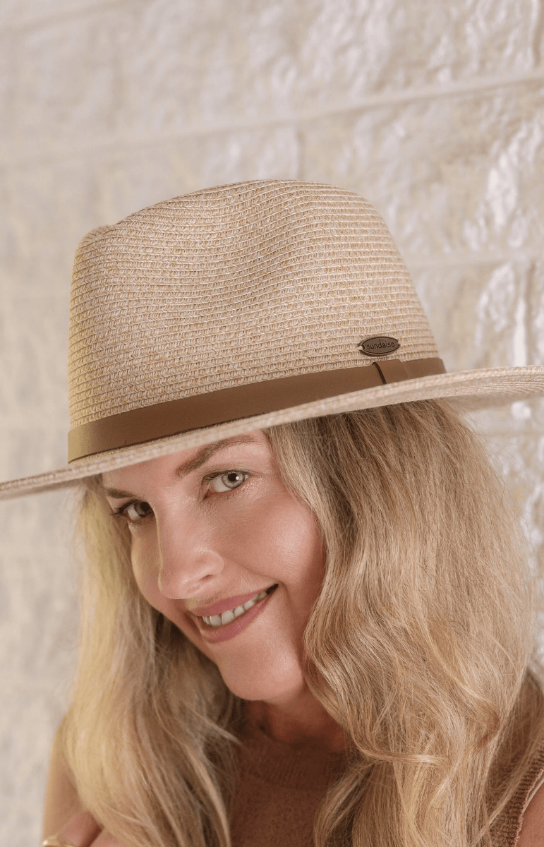 Sundaise-Kaia-Panama-Tan-Leather-Band-Hat-OZRESORT