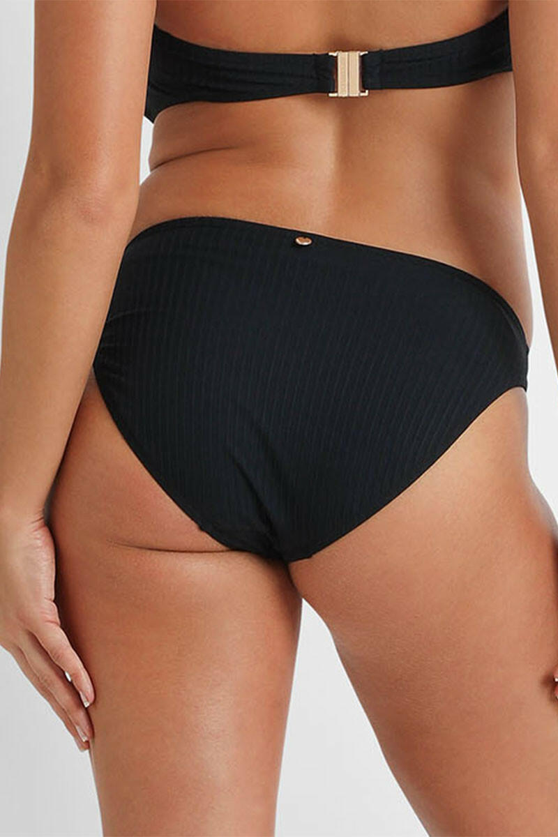 Sunseeker Reset Classic Pant - Black.