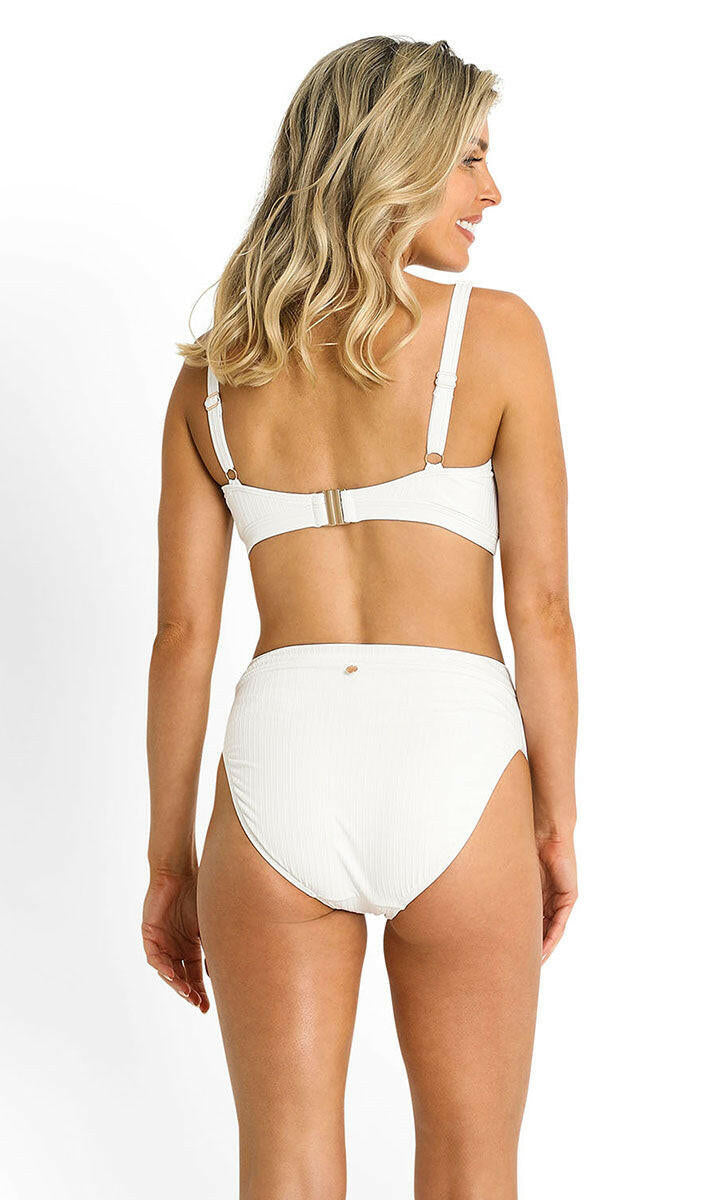 Sunseeker Reset E/F Cup Minimiser Bra White.