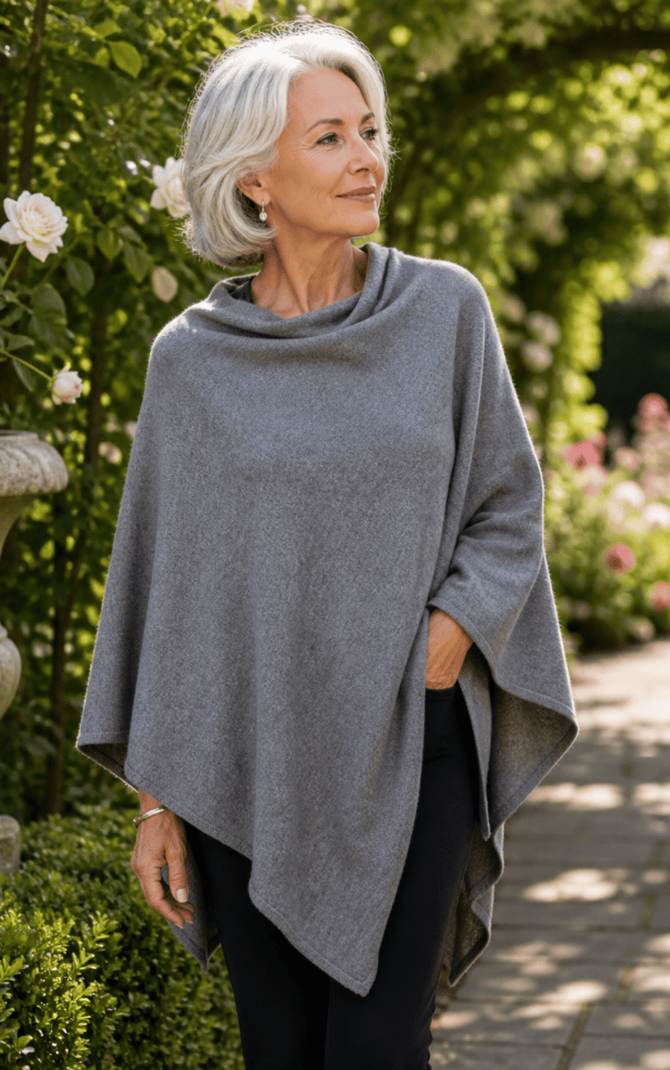 Zura-Poncho-light-grey-OZRESORT