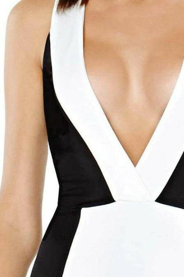 Gone Bra The Ultimate Breast Lift Medical Tape.