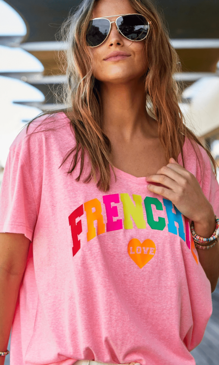 Hammill & Co V-Neck Frenchie Tee - Pink.