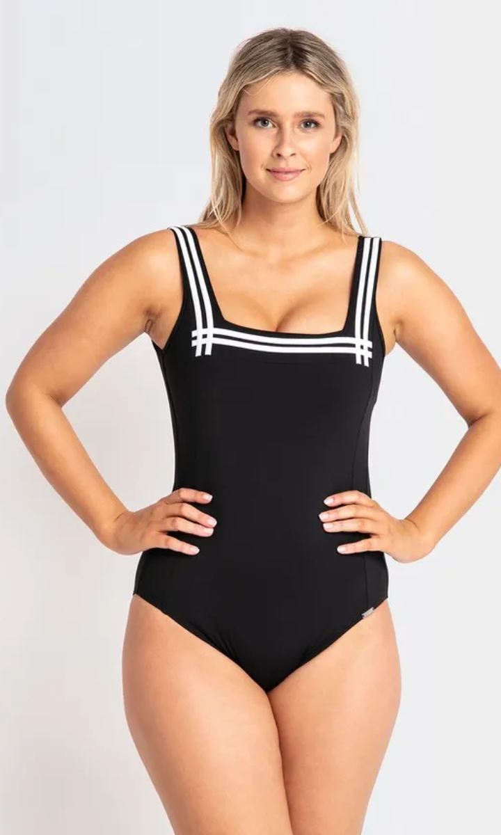 Jantzen Heritage Classics Square Neck 1pc Black.