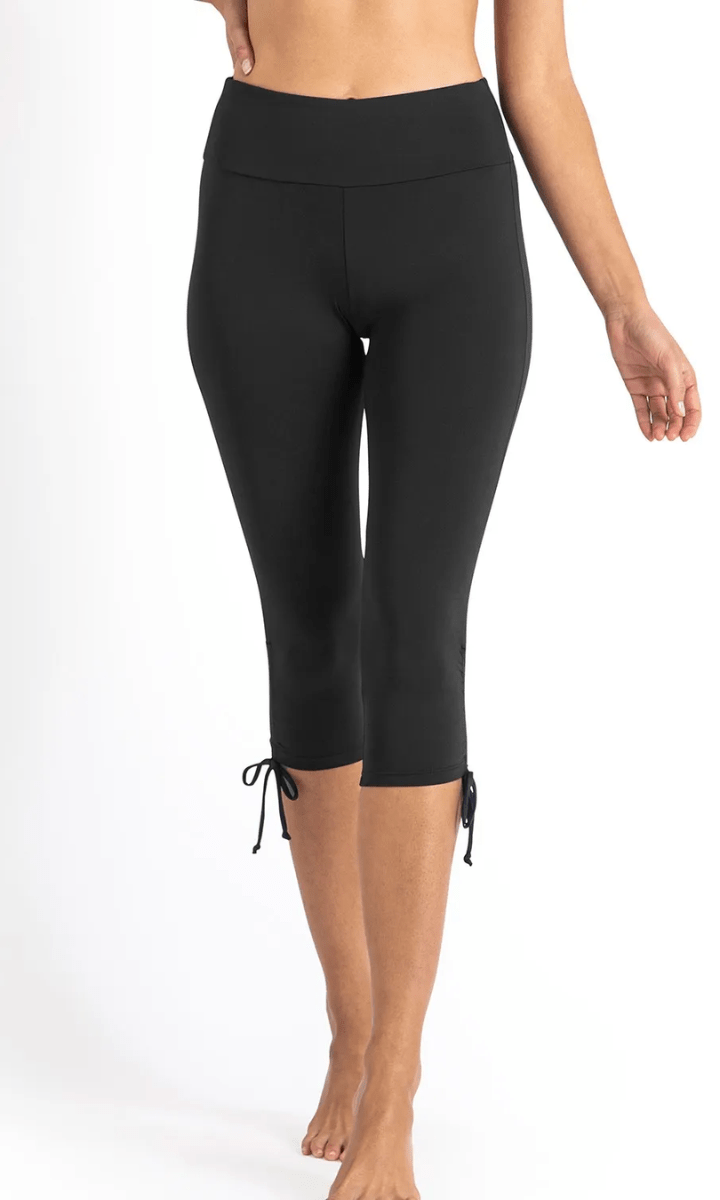 Jantzen Cosmopolitan Capri Swim Pant.