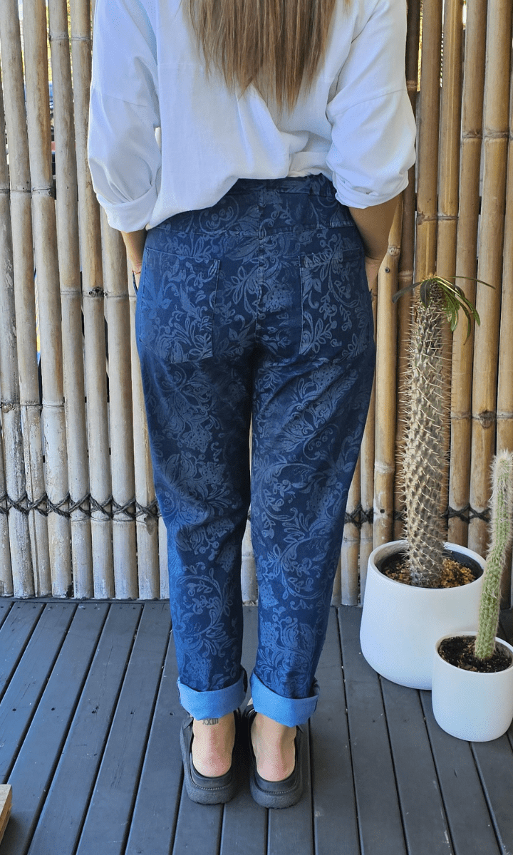 La Strada Stretch Cotton Elastane Jogger Navy.