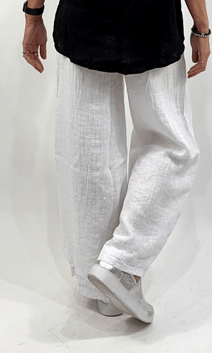 La Strada White Wide Leg Linen Pant.