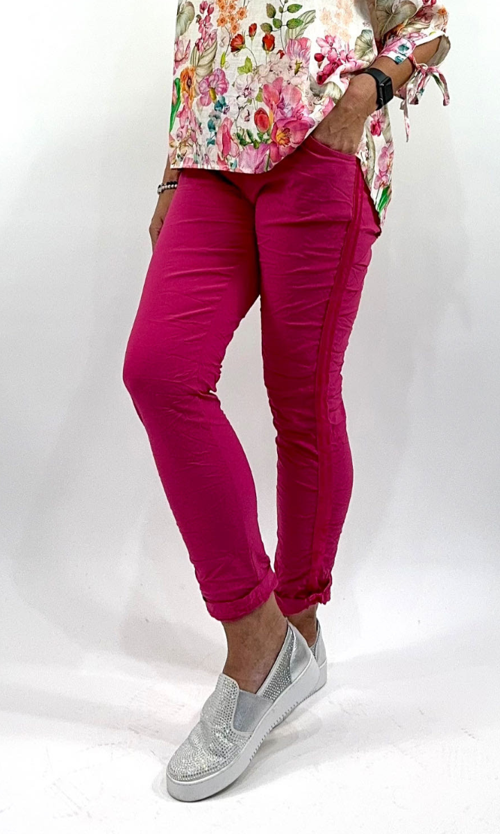 La Strada Tape Stretch Jogger Pant.