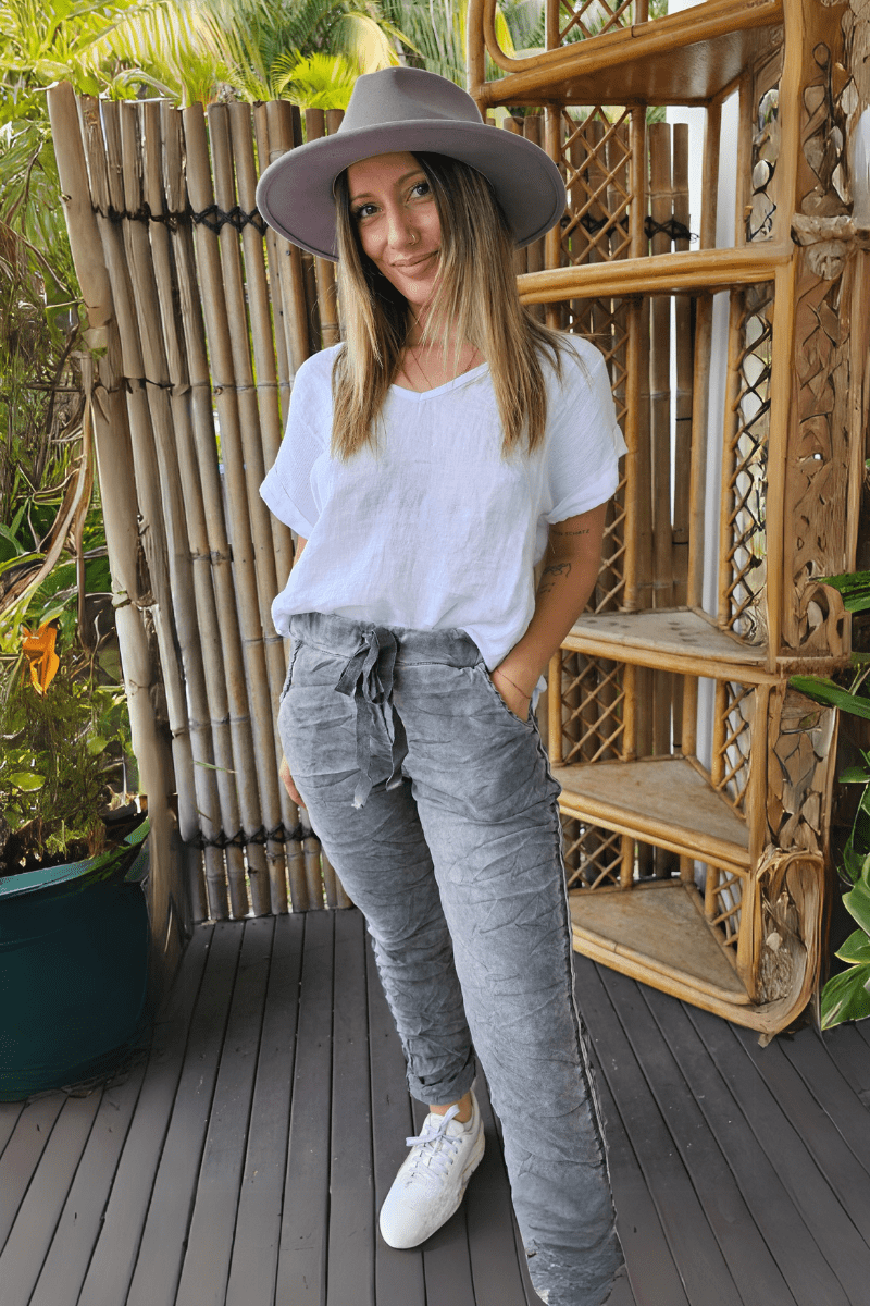 La Strada Trimed Sides Jogger Pants.