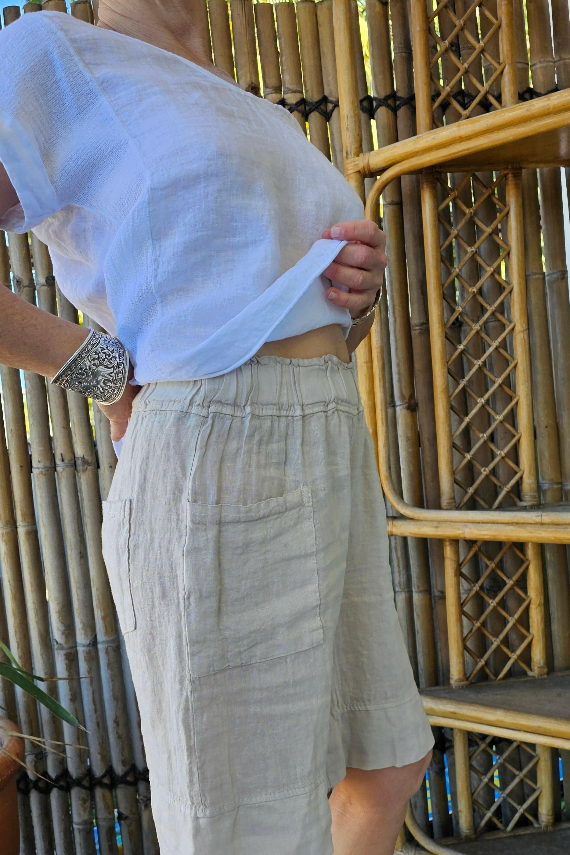 La Strada Italian Linen Long Short White & Beige.