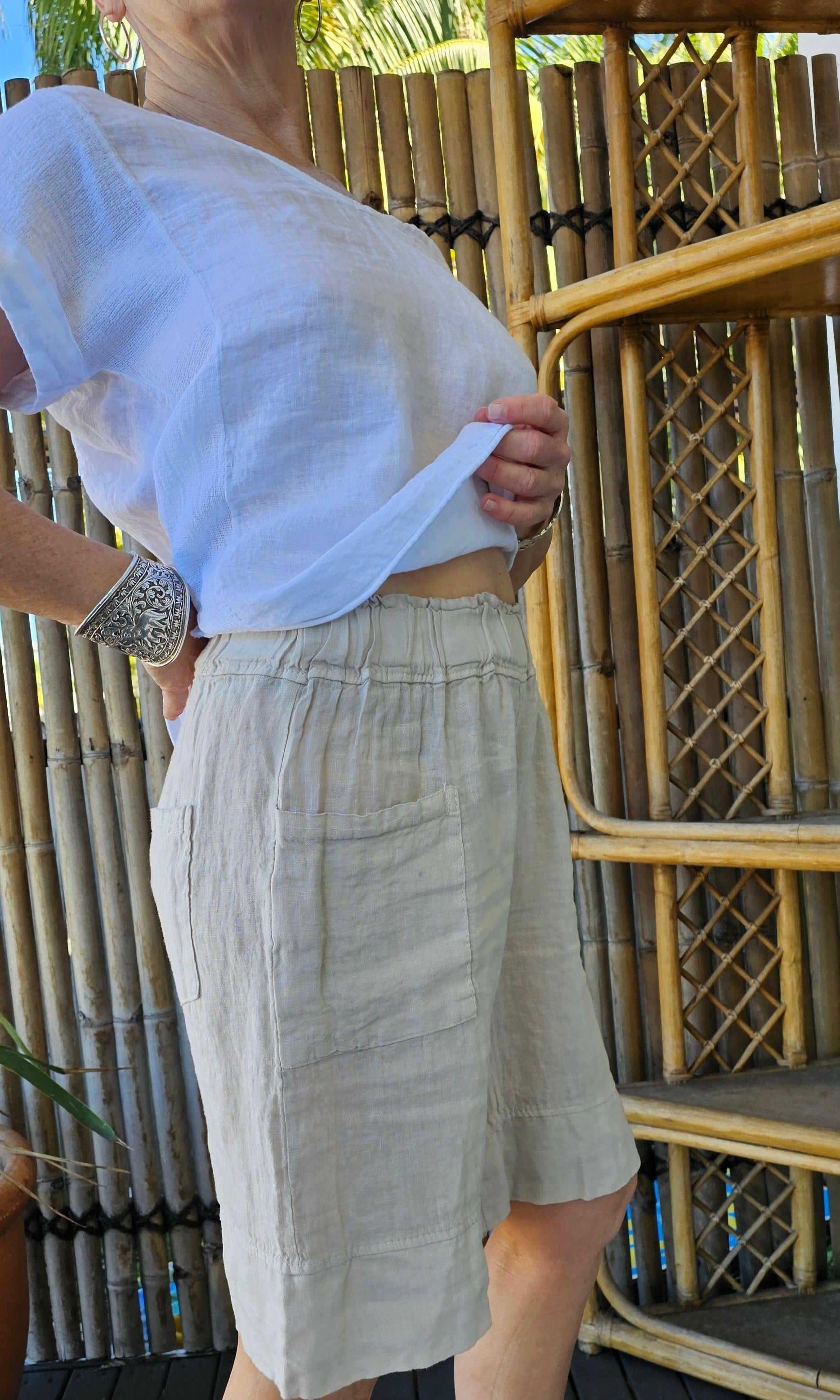 La Strada Italian Linen Long Short White & Beige.