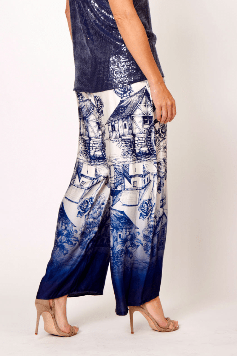 La Strada 100% Viscos Country Cottage Print Pants.