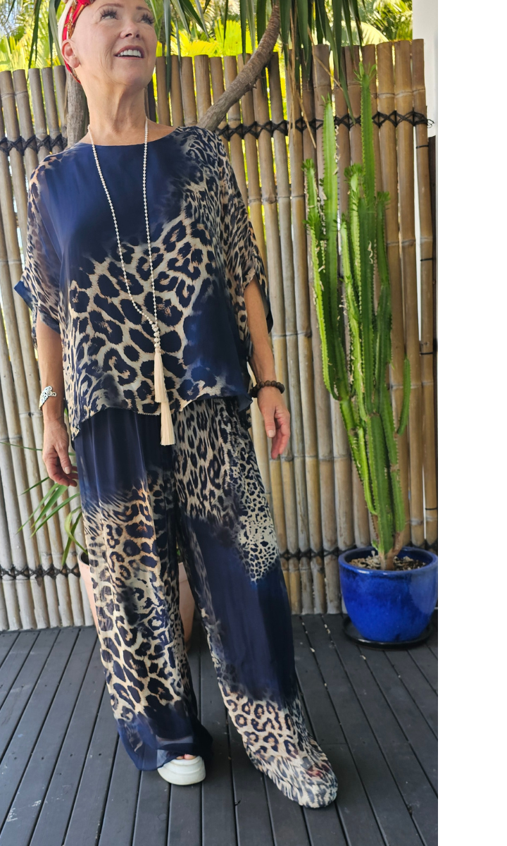 La Strada Silk Viscose Animal Navy Pant.