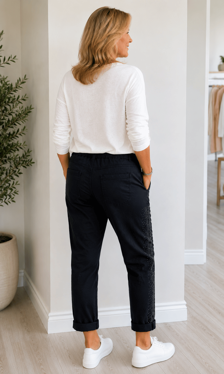 la-strada-tape-jogger-navy-cottont-Oz-Resort-2