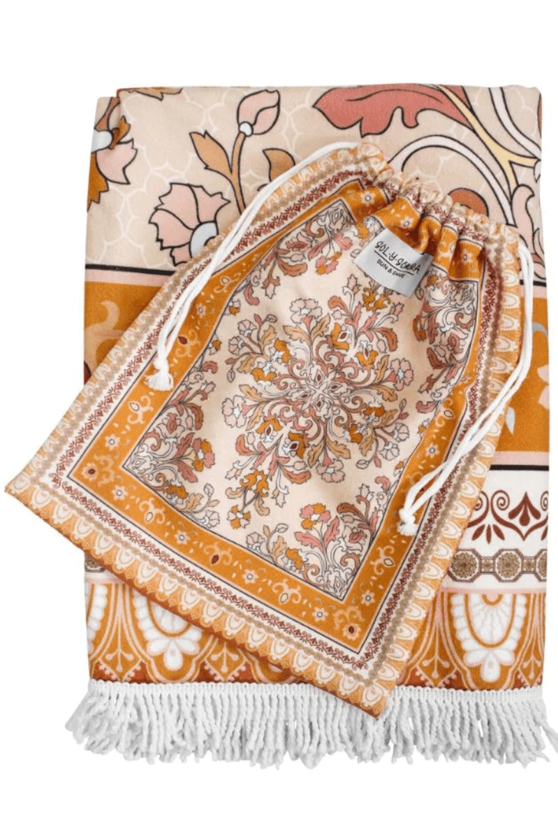 La Vida Xtra Large Sand Free Beach Towel.