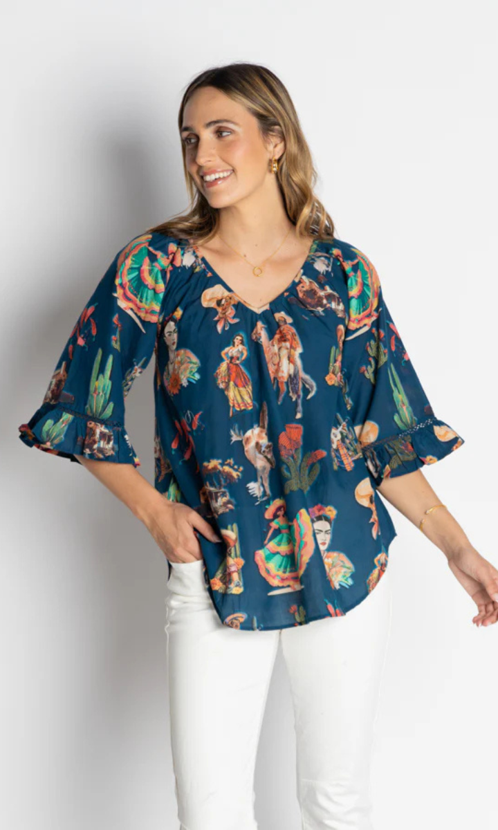 lula-life-arriba-top-navy-ozresort