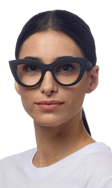 Okkia Readers Claudia - Black.