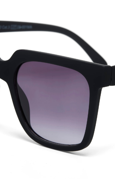 Okkia Roma Sunglasses - Black.