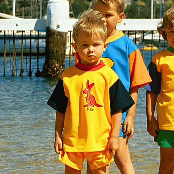 Ozi Varmints 100% Cotton T-Shirt - Roo Gold Navy Red.