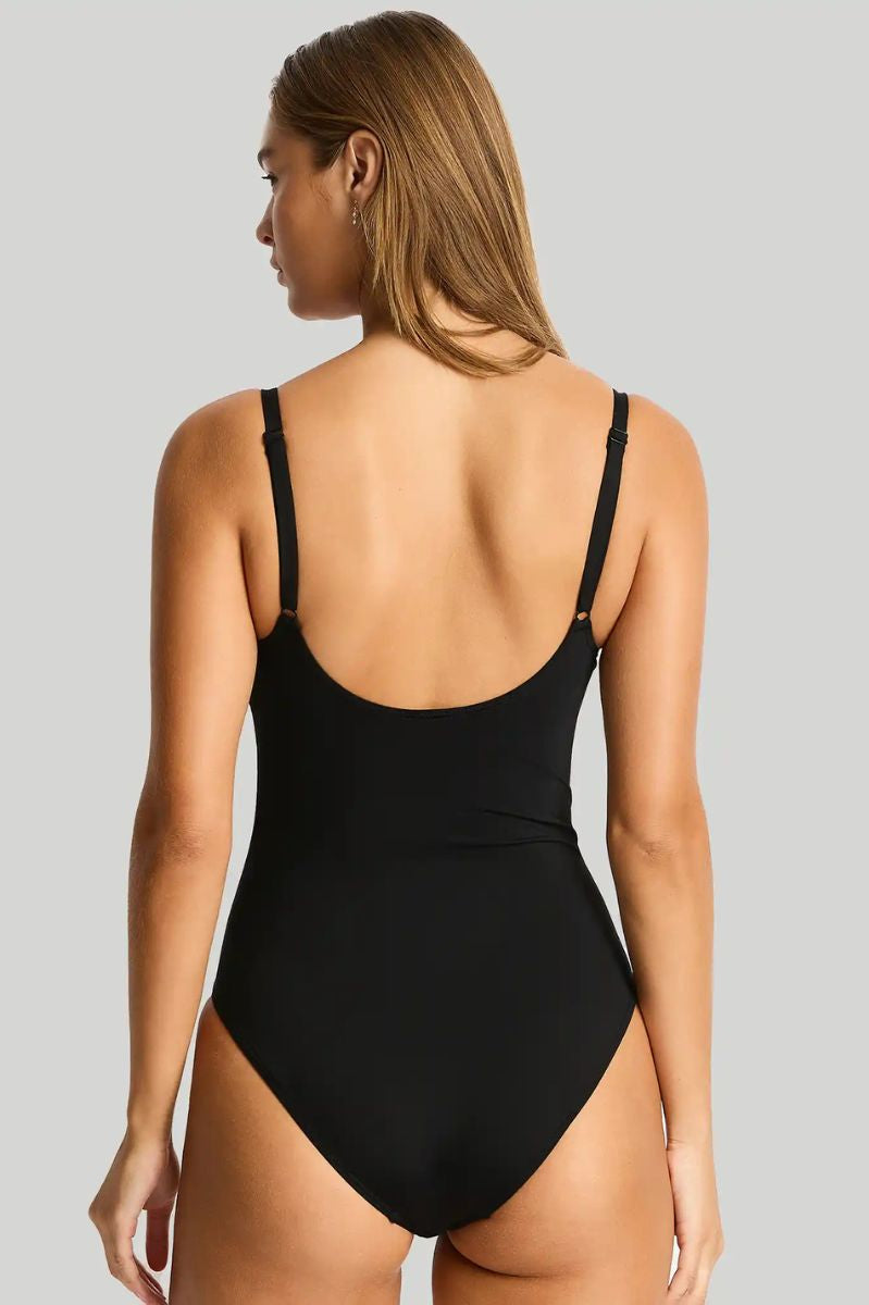 sea-level-essentials-edit-cross-front-scoop-back-one-piece-black-ozresort