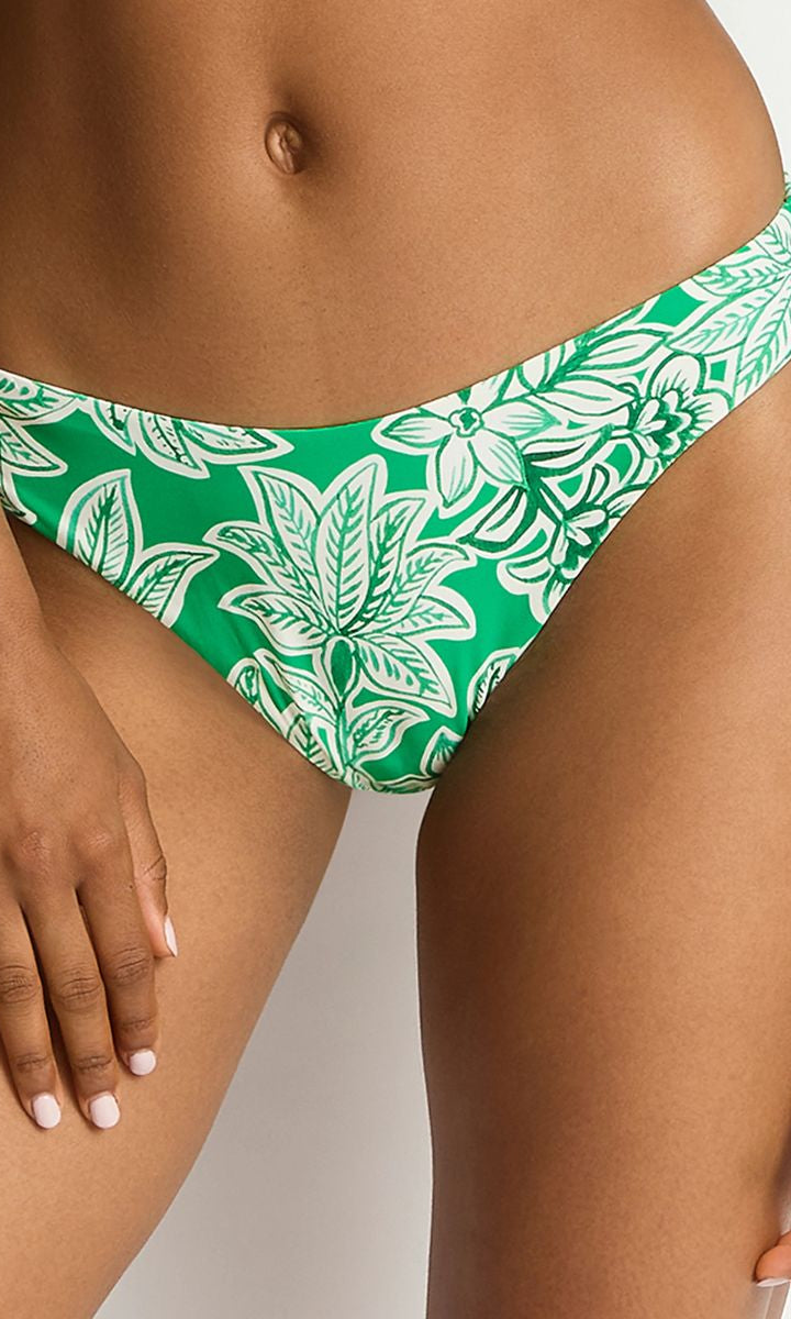 sea-level-palmera-sporty-mid-pant-green-ozresort