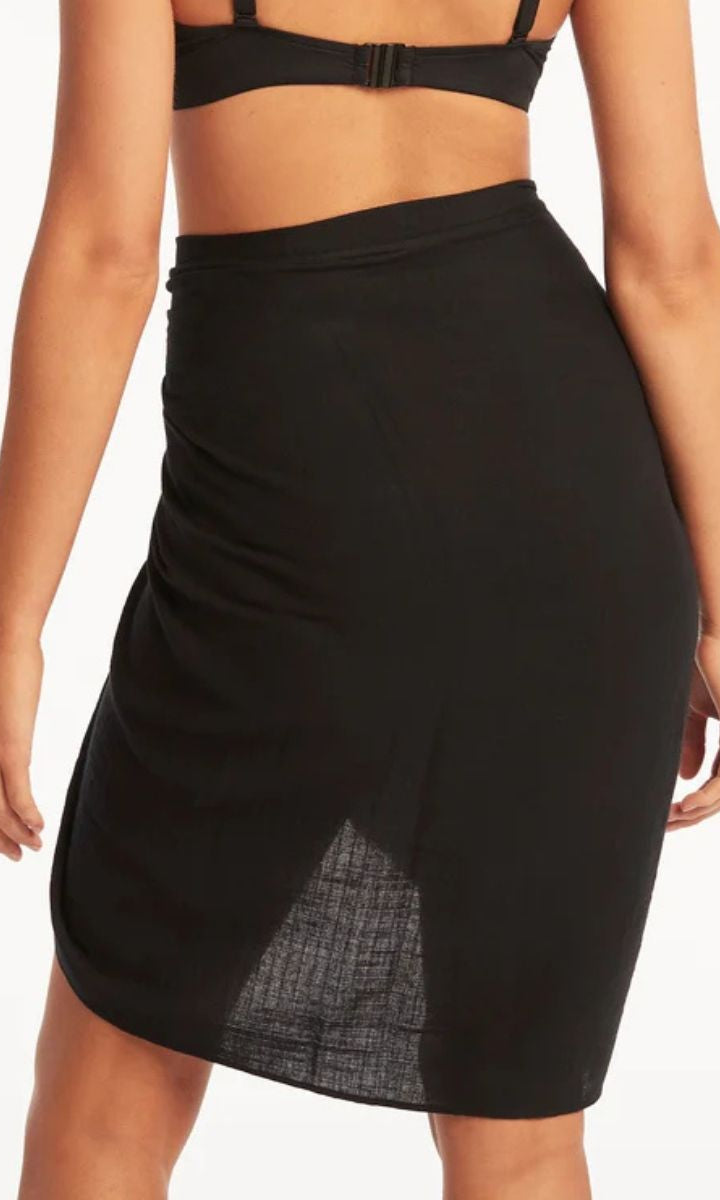 sea-level-sunset-frayed-sarong-black-ozresort