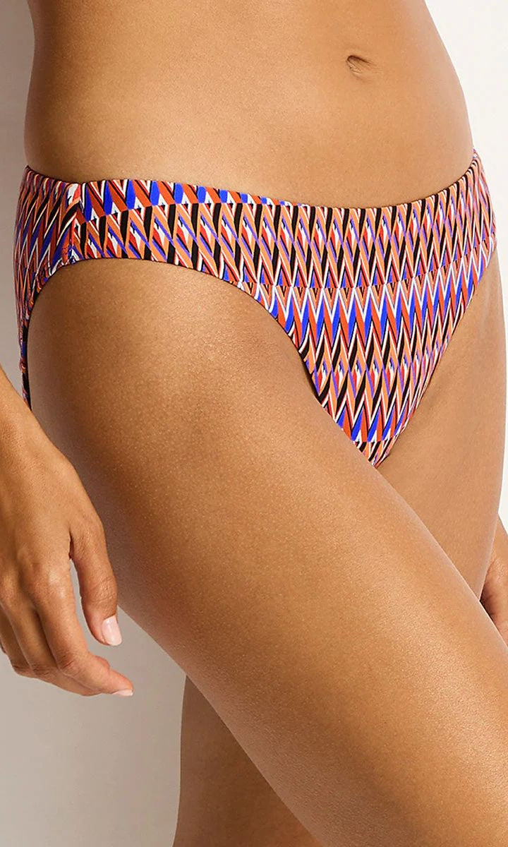 sea-level-tessera-sporty-mid-pant-blue-ozresort