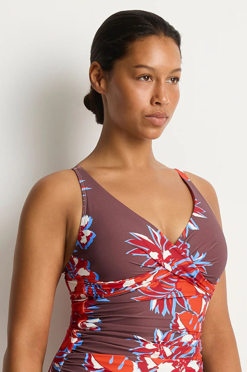 sea-level-tuscany-SL3206TU-cross-front-multifit-singlet-top-chocolate-ozresort