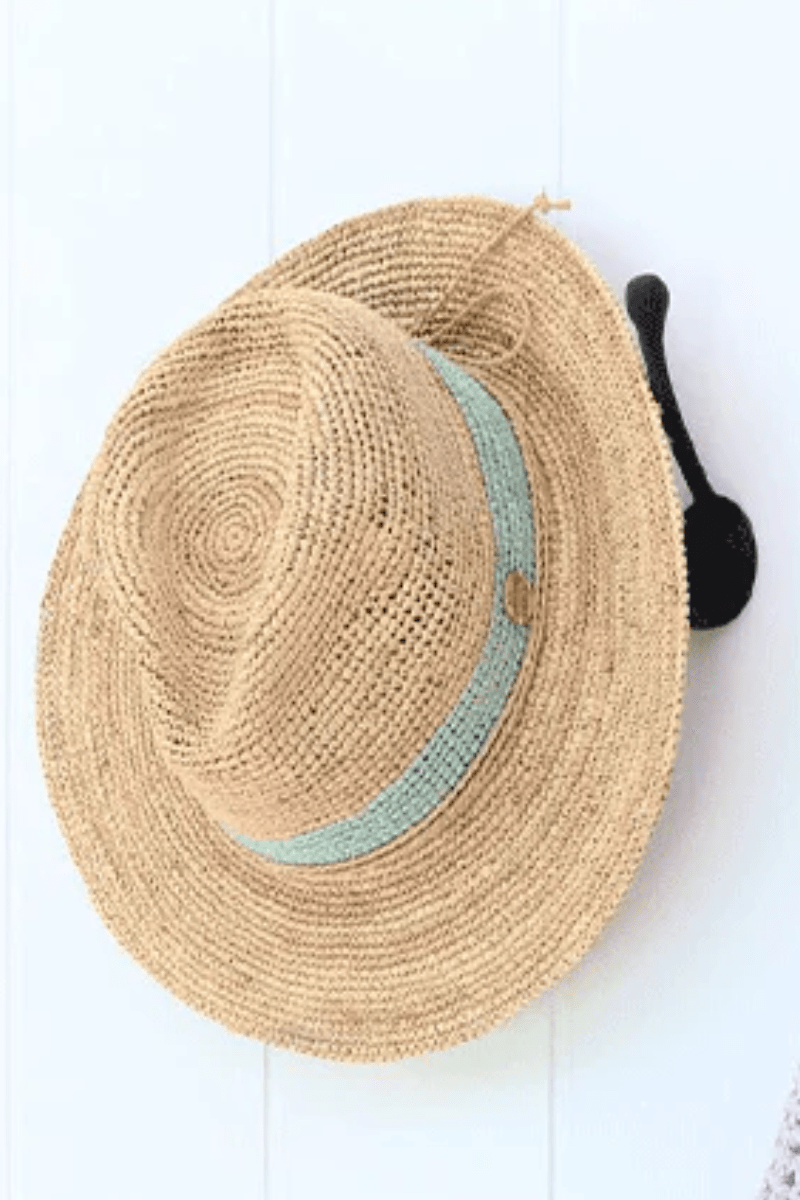 Sundaise Cecilia Panama Raffia Natural Mint Hat.