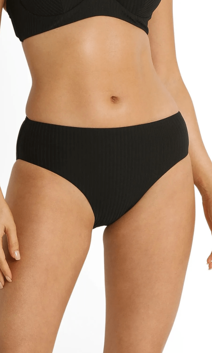 Sunseeker Reset Mid Rise Pant Black.