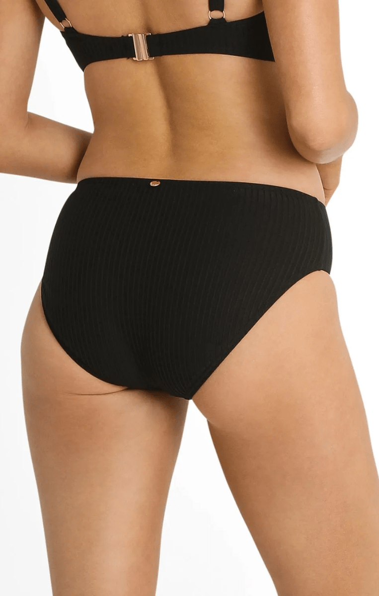 Sunseeker Reset Mid Rise Pant Black.