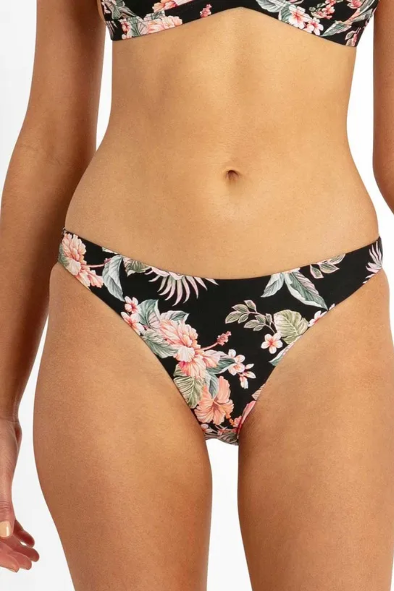 Sunseeker Chile Back Ruched Pant Black.