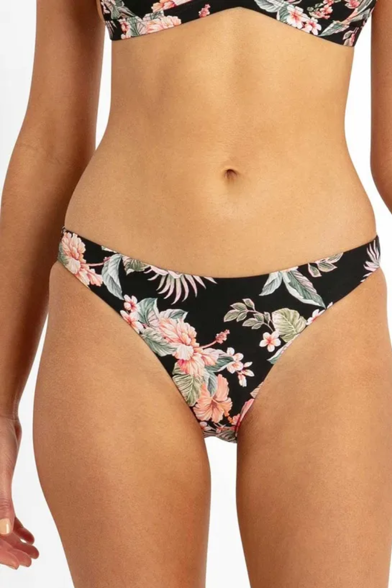 Sunseeker Chile Back Ruched Pant Black.