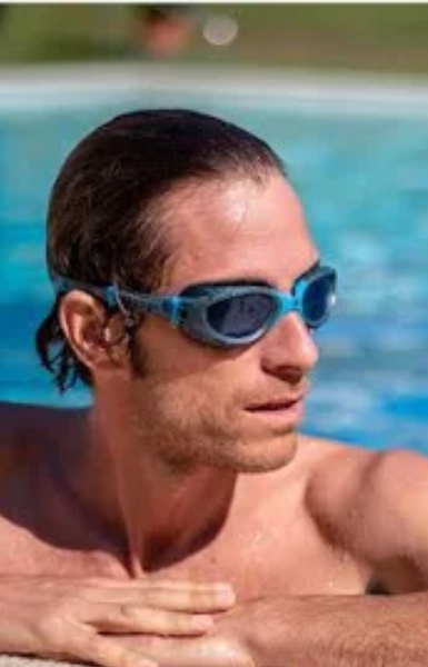 Zoggs Original 3D Flex Technology Reactor Smoke Lens Cobalt X.