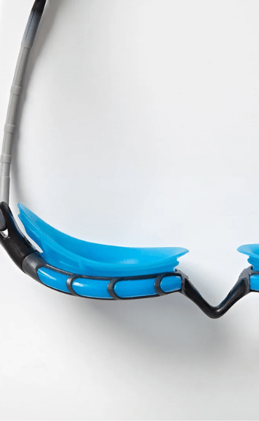 Zoggs Original Predator Flex Titanium Reactor Exclusive Cobalt.