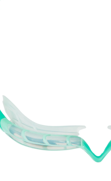 Zoggs Original Predator Flex Titanium Reactor Exclusive Mint.