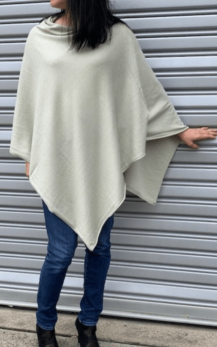 Zura Poncho Cashmere Feel Wool Super Soft - Oz Resort.