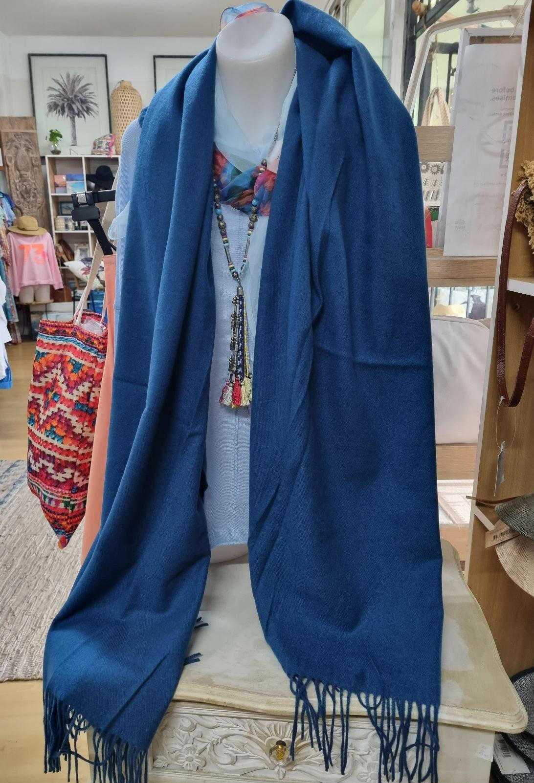 Cashmere 100% Luxurious Soft Woollen Scarf.