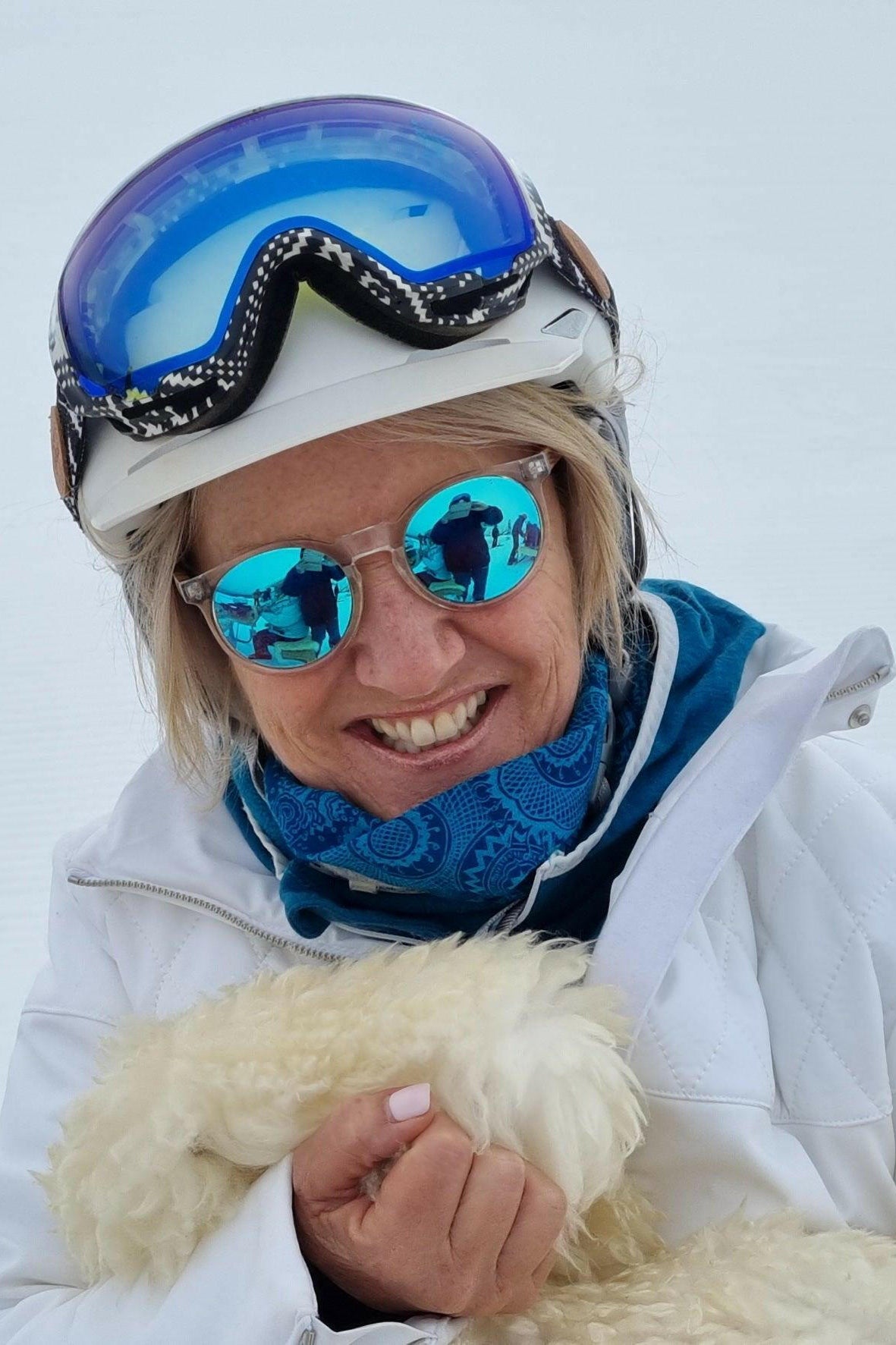 Chanj Sunglasses Dolphin 400+ Polarised Sustainable Handcrafted FSC Wood.