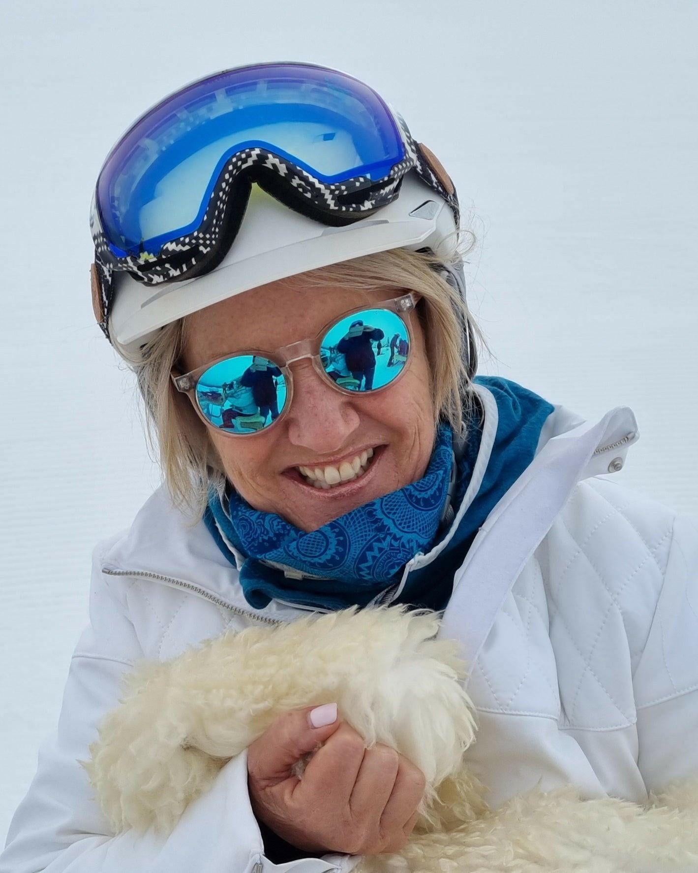 Chanj Sunglasses Dolphin 400+ Polarised Sustainable Handcrafted FSC Wood.