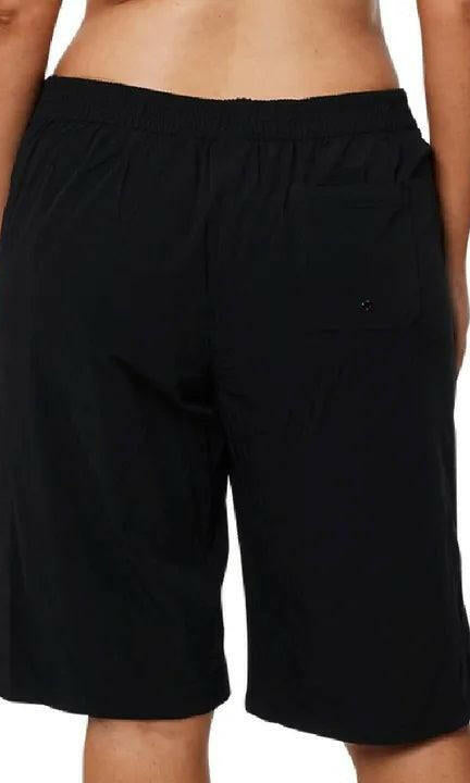 Jantzen Cosmopolitan Knee Length Boardshort.