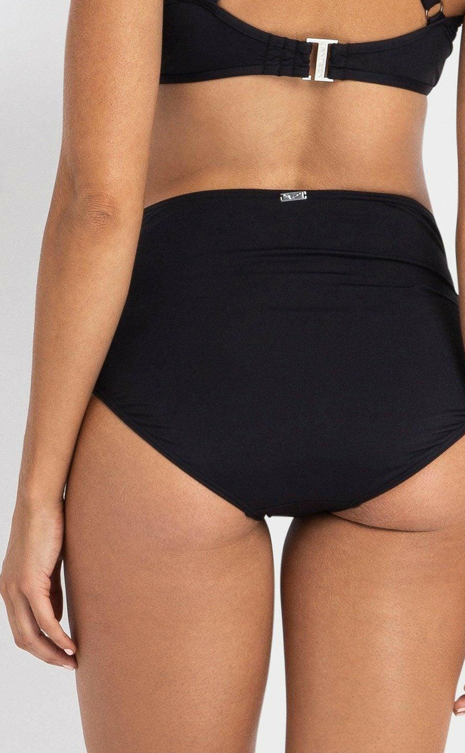 Jantzen JA81335 Cosmopolitan Soft Wrap High Waisted Pant.