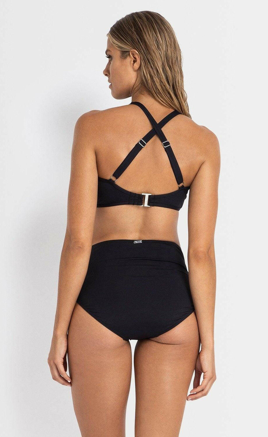 Jantzen JA81335 Cosmopolitan Soft Wrap High Waisted Pant.