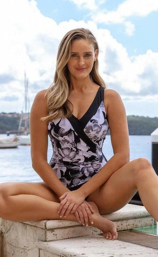 Jantzen JA84363 Lili Gathered Surplice One Piece.