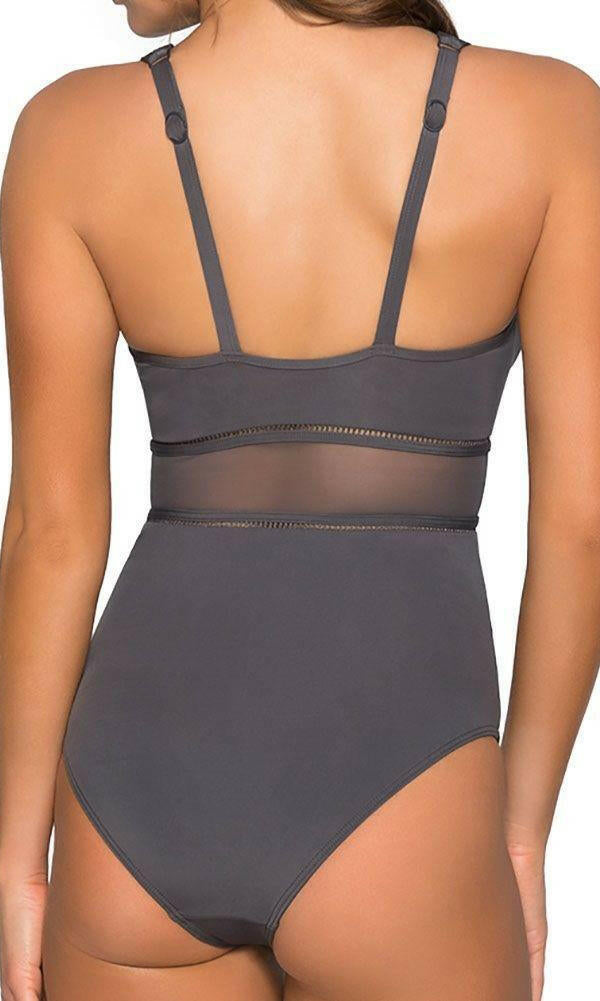 J10458D_DD One Piece Jets Underwire.