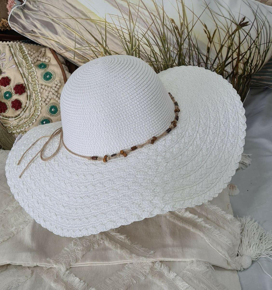 L2304-Wide Brim Ladies Hat With Weaved Edge.