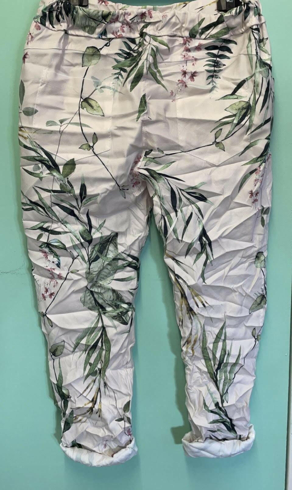 LSP21-70-47 La Strada Multi Flower Crinkle Pant.