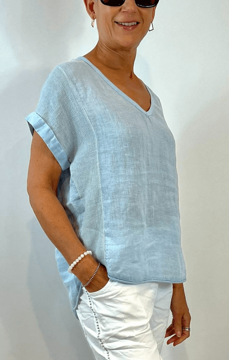 La Strada Italian Linen V Neck Shirt.